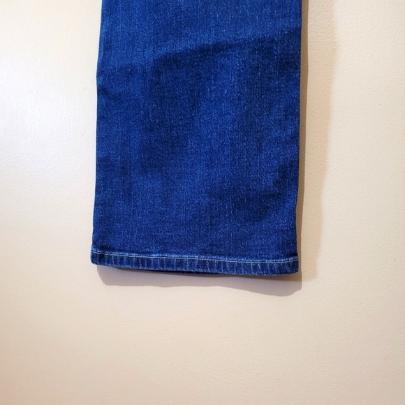 Levi's Super Low Bootcut Jeans - Picture 6 of 7